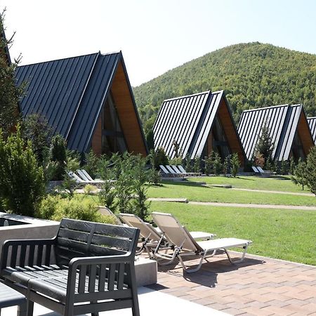 Freskia Resort Ferizaj Bagian luar foto