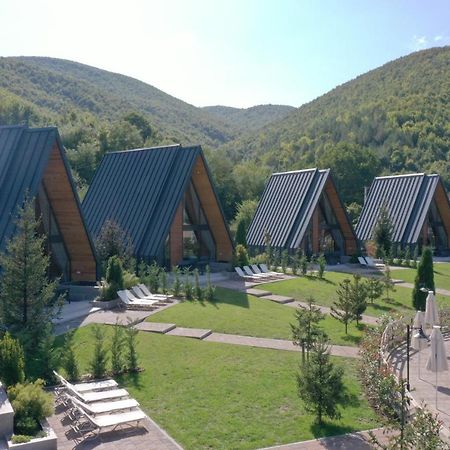 Freskia Resort Ferizaj Bagian luar foto