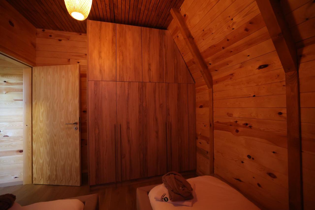 Freskia Resort Ferizaj Bagian luar foto