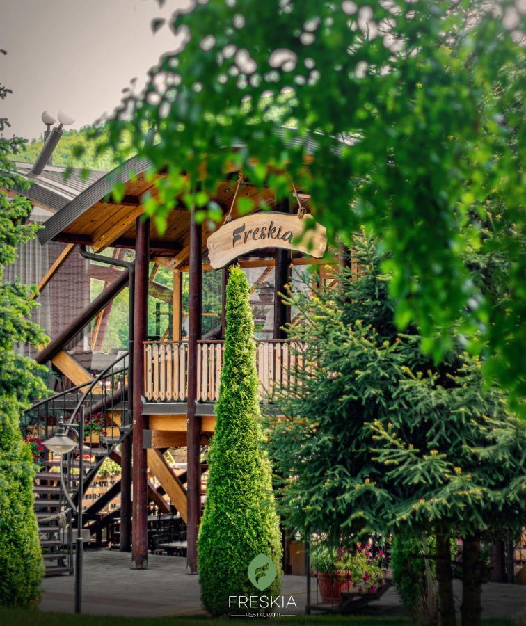 Freskia Resort Ferizaj Bagian luar foto