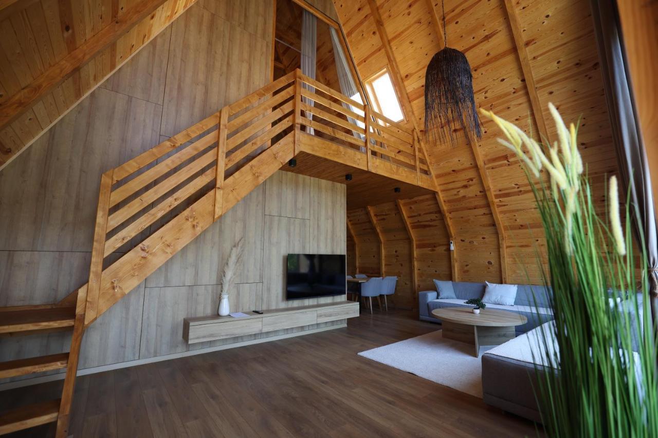 Freskia Resort Ferizaj Bagian luar foto
